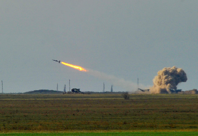 Испытания зенитно-ракетных комплексов провели украинские военные на полигоне «Ягорлык», фото-7
