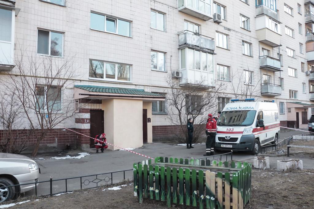 В Киеве подросток выпрыгнул из окна 9-этажки, фото-2