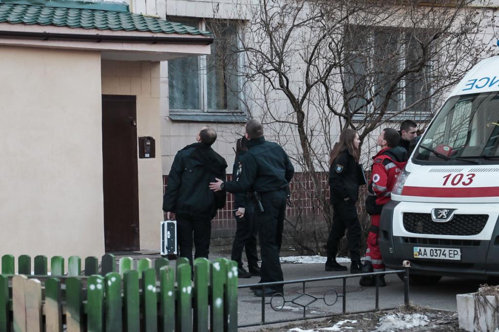 В Киеве подросток выпрыгнул из окна 9-этажки, фото-6
