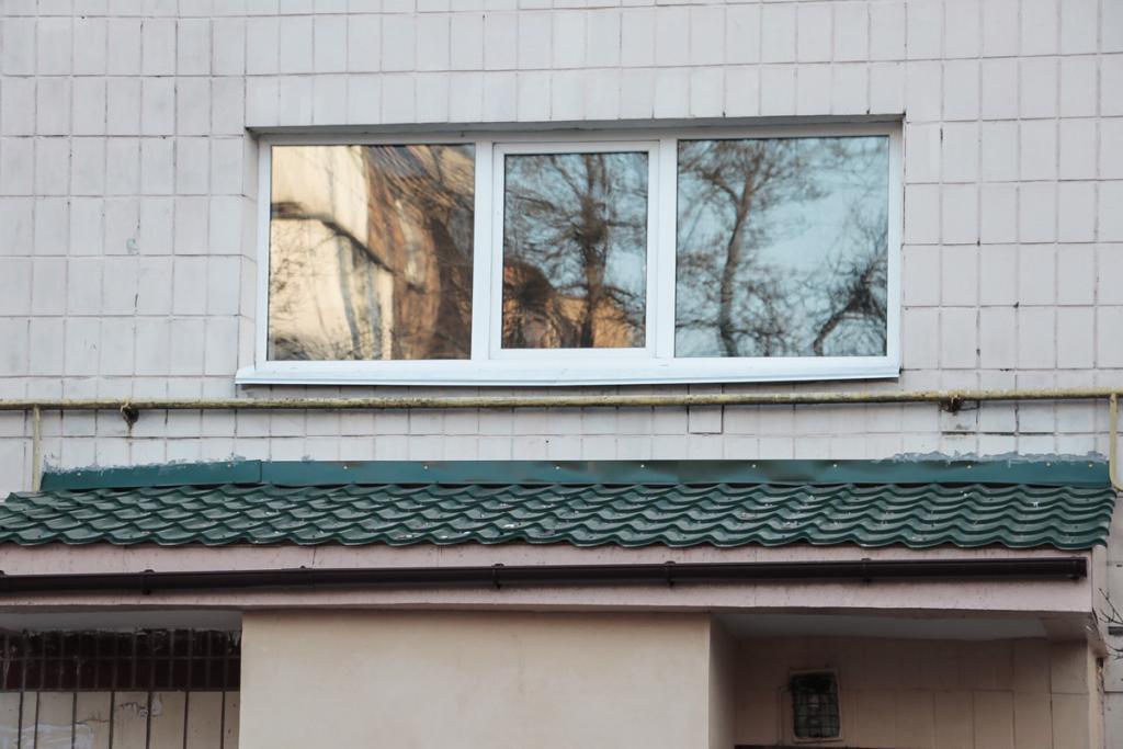 В Киеве подросток выпрыгнул из окна 9-этажки, фото-7