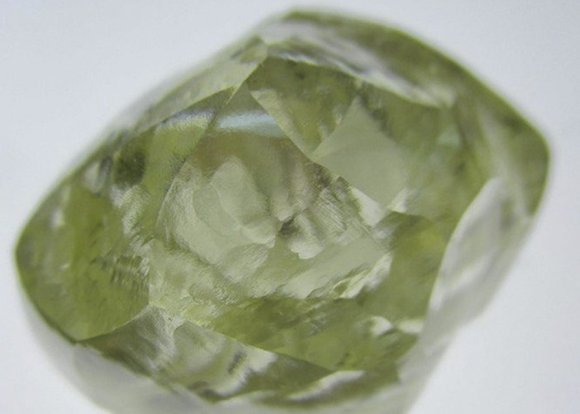 На юге Африки обнаружен алмаз в 72 карата, фото-2