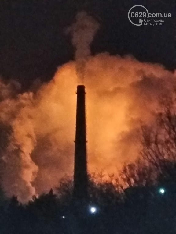 Крупный пожар в Мариуполе: горит завод «Азовсталь», фото-6