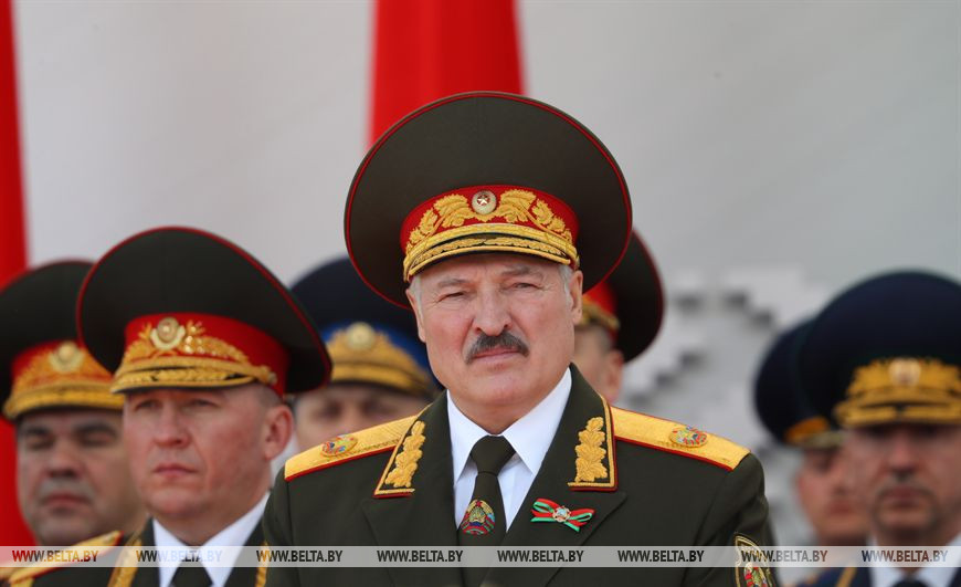 Лукашенко назвал Беларусь памятником войны и призвал не осуждать за проведение парада в период пандемии, фото-10